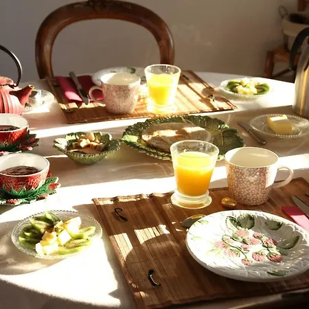 Maison St Mayeul 3* Bouere