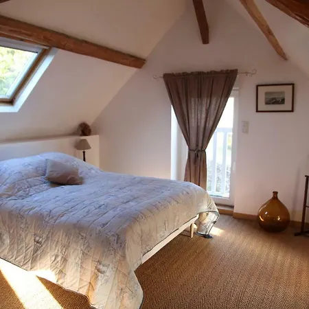 بيت ضيافة Maison St Mayeul