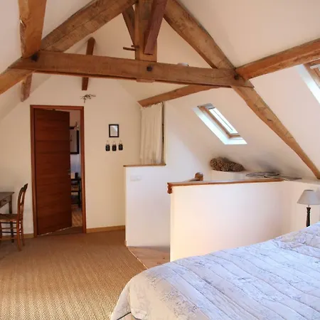 Maison St Mayeul ゲストハウス 3*