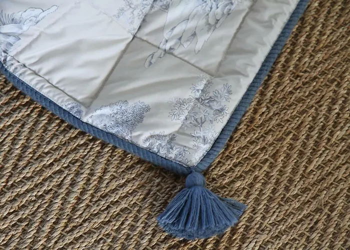 Penzion Maison St Mayeul Bouere